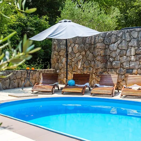 فيلة 1 With Pool Island Krk By Guid
