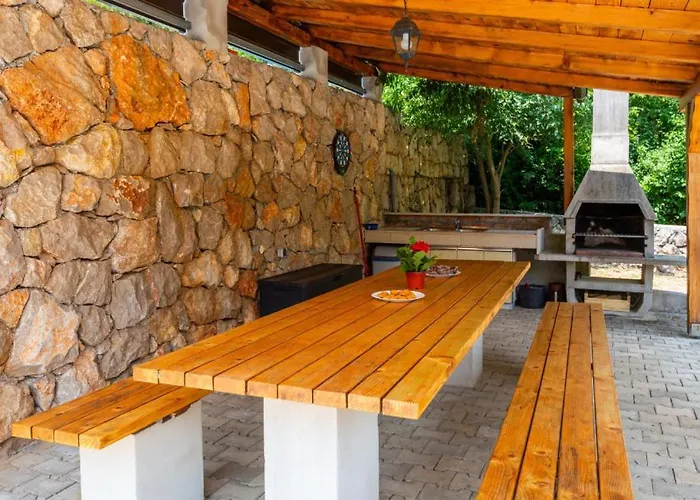 Vila 1 With Pool Island Krk By Guid